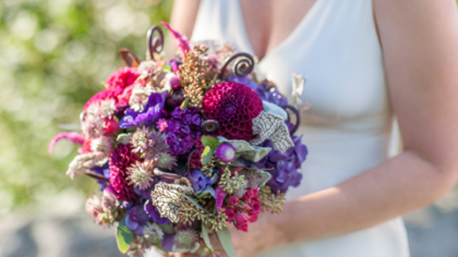 How To Arrange Spectacular Flower Bouquets
