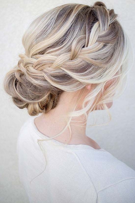 What are 5 good hairstyles for a wedding party for a female with long hair?  - Quora